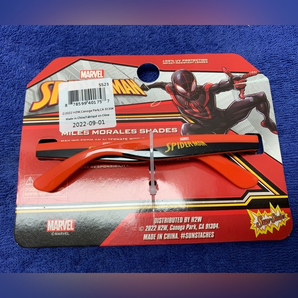 Spider-Man Miles Morales Shades Marvel Sunglasses Costume - 100% UV Protection - Picture 2 of 3
